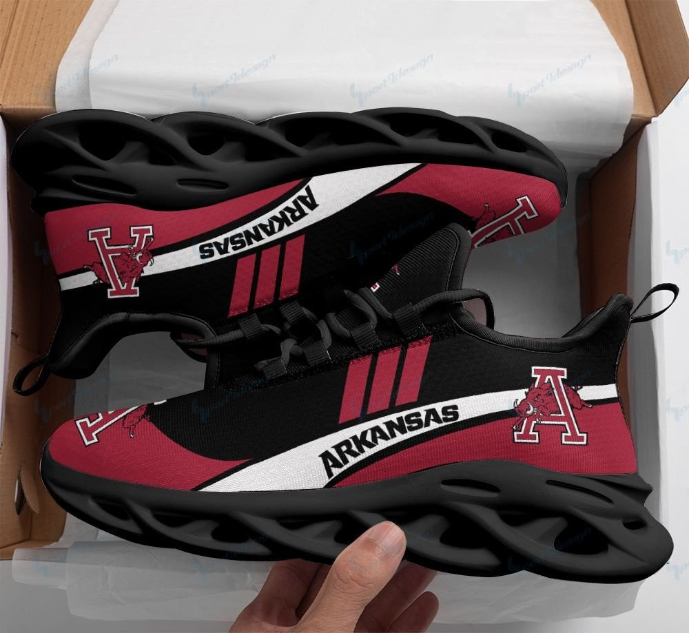 Arkansas Razorbacks Max Soul YZ Running Sneakers 72