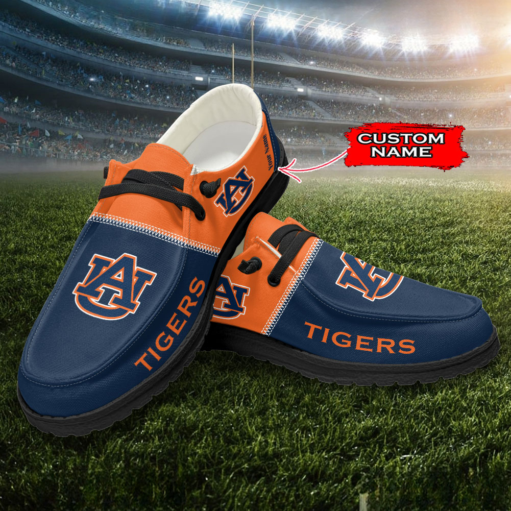 Kentucky Wildcats Personalized Hey Dude Sports Shoes - Custom Name Design