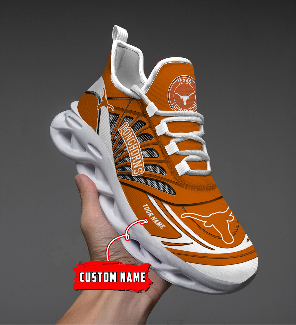 Custom Name   22  Arkansas Razorbacks  PERSONALIZED MAX SOUL SHOES  DS001