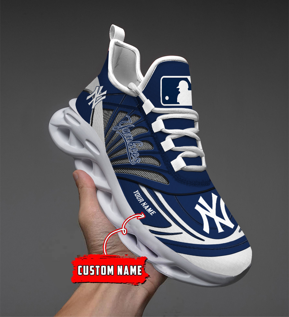 Custom Name   Kansas City Royals PERSONALIZED MAX SOUL SHOES  DS005