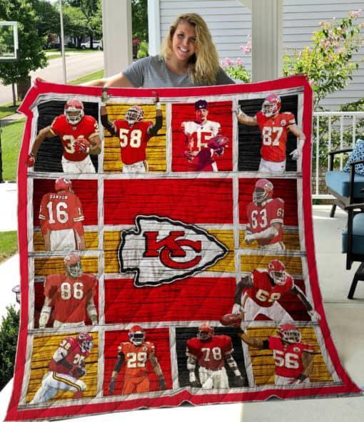 Devo Quilt Blanket