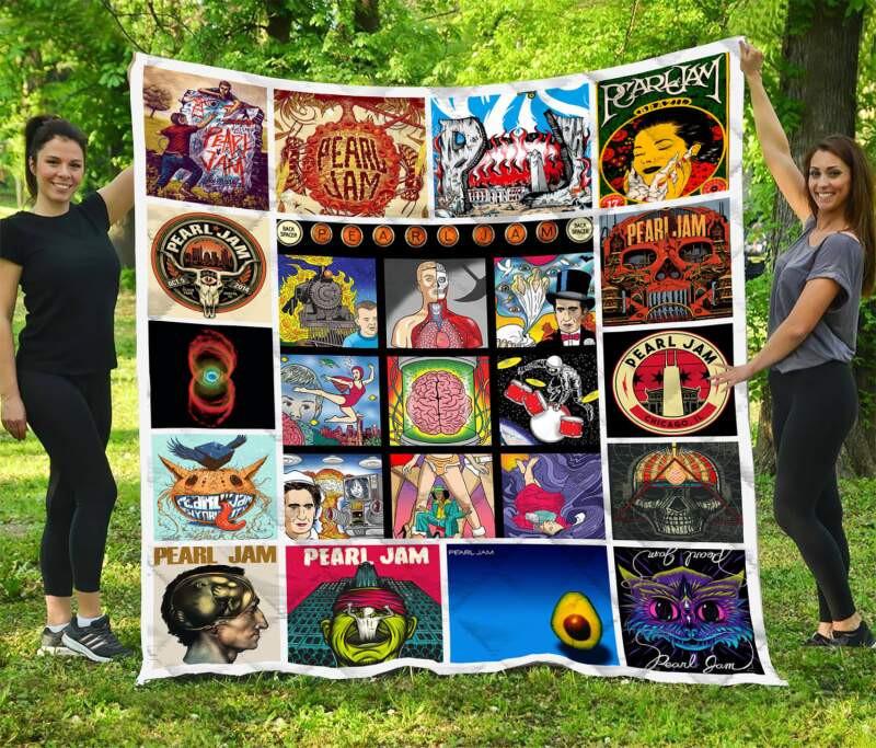 MotoGP Superstar Valentino Rossi Fan Gift, VR 46 The Doctor Fan Gift, 46 Valentino Rossi Comfy Sofa Throw Blanket Gift 