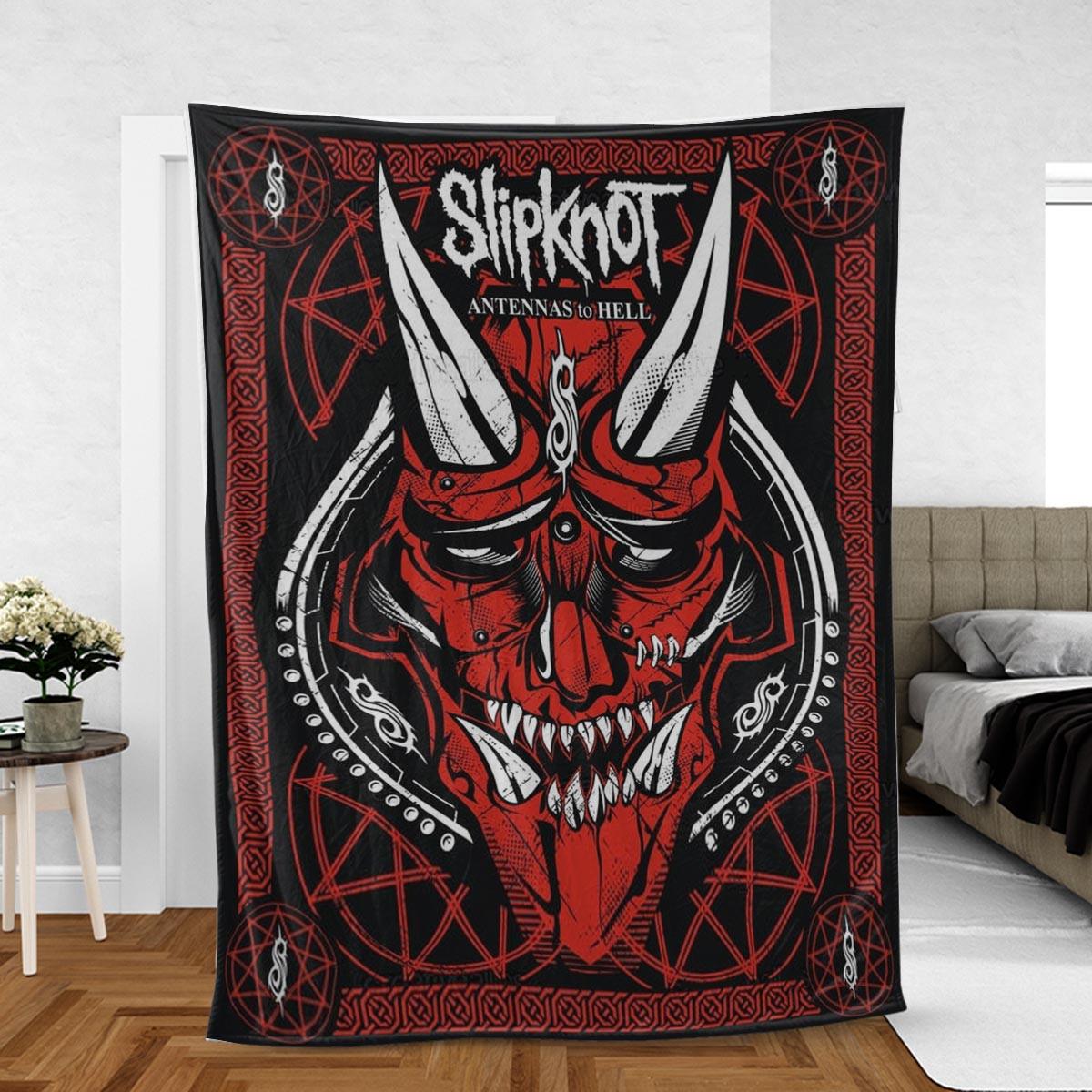 Southern Comfort Quilt Blanket All I Need Is Whisky Gift Idea 3D Quilt Blanket 75