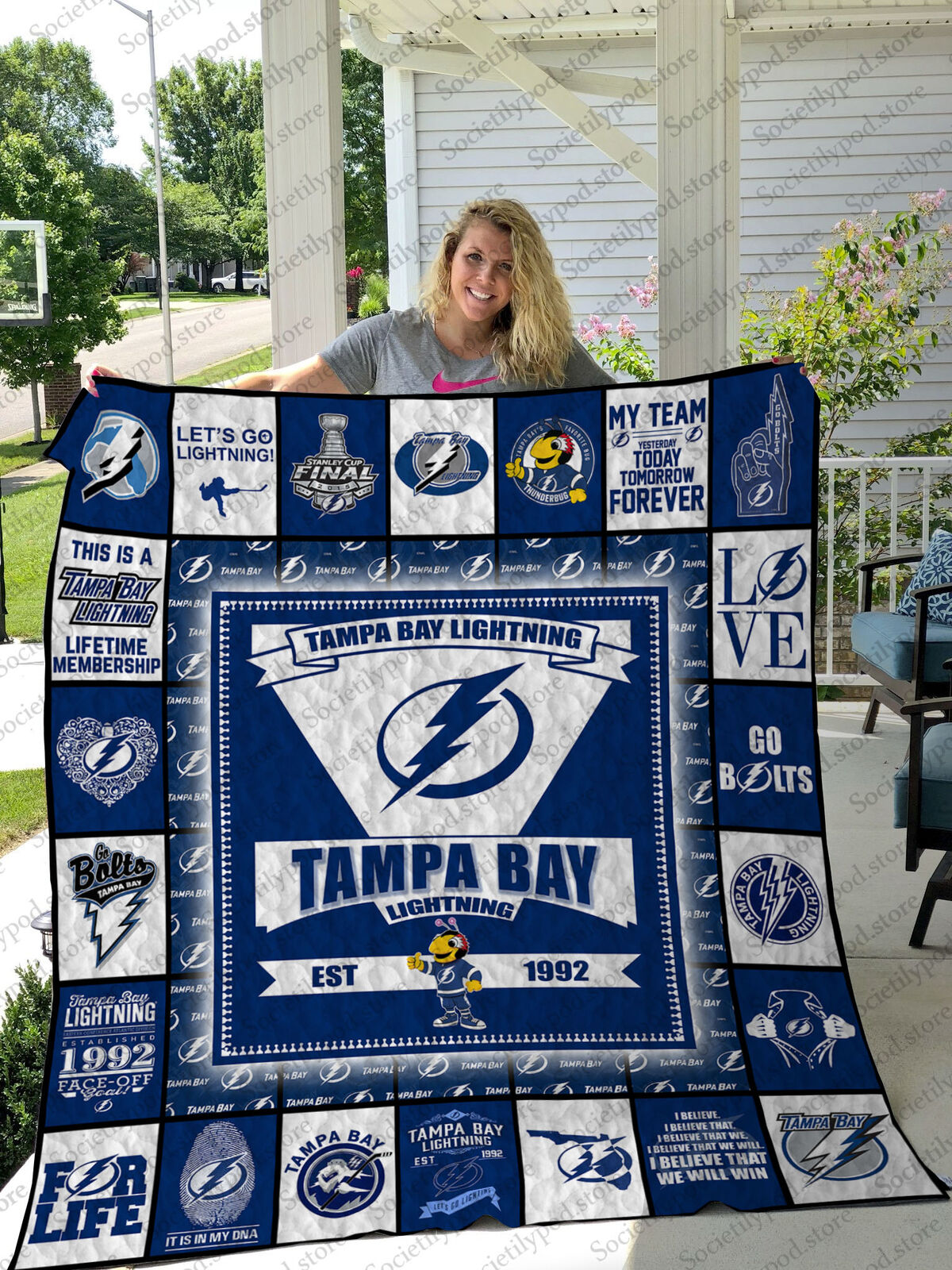 Becky Lynch Quilt Blanket Ver 1